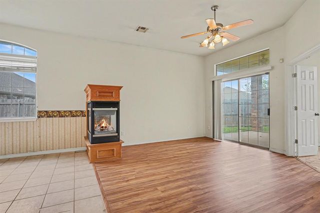 21876 Homesteaders Place, Edmond, OK 73012