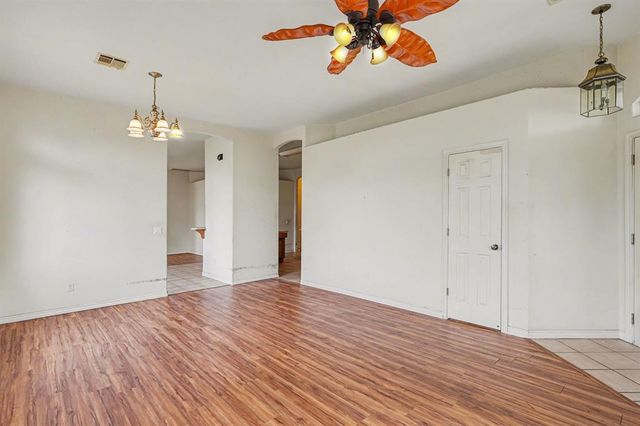 21876 Homesteaders Place, Edmond, OK 73012