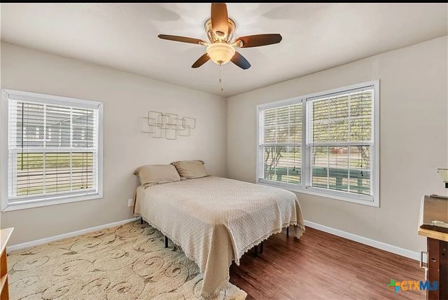 1017 S 6th Street, Temple, TX 76504