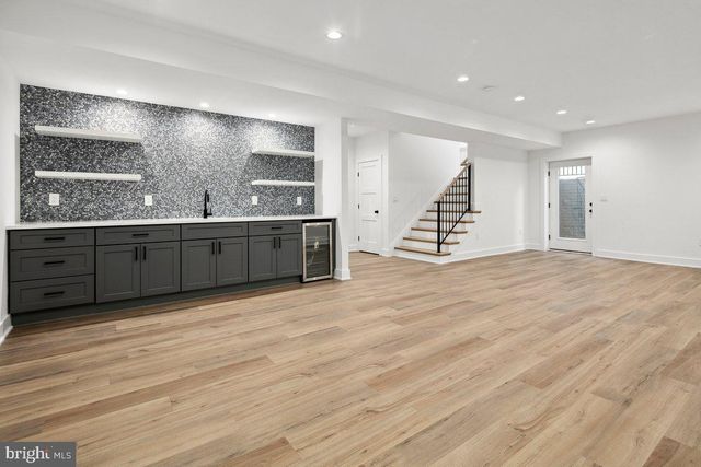 5900 9TH ST N, Arlington, VA 22205