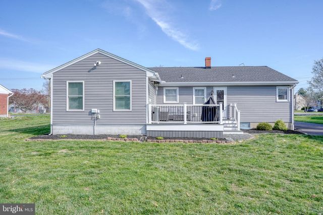 1542 FORREST AVE, Dover, DE 19904
