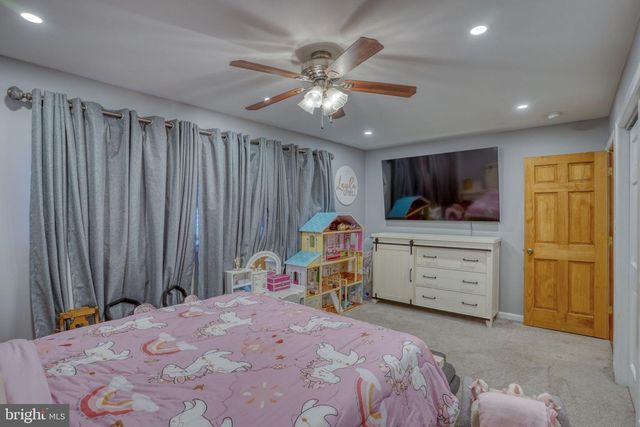 1542 FORREST AVE, Dover, DE 19904