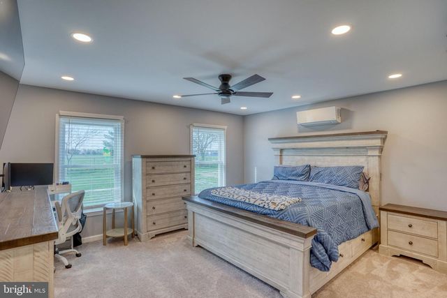 1542 FORREST AVE, Dover, DE 19904
