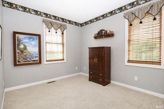 51529 Primrose Road, South Bend, IN 46628
