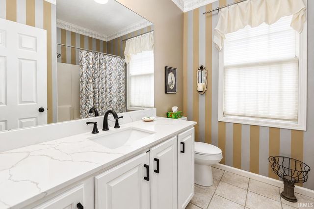 51529 Primrose Road, South Bend, IN 46628