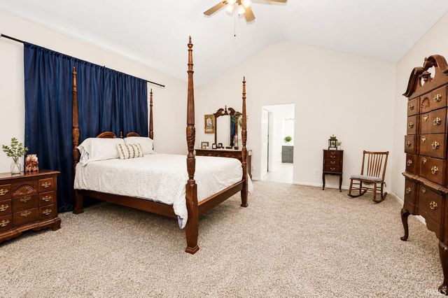 51529 Primrose Road, South Bend, IN 46628