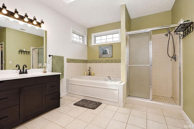 51529 Primrose Road, South Bend, IN 46628