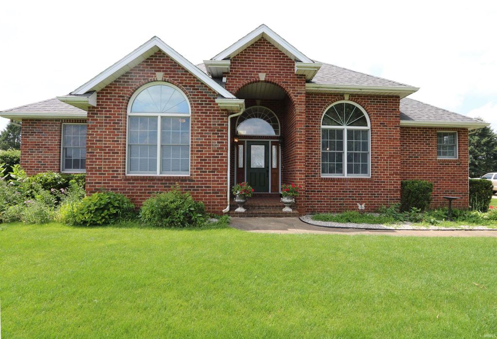 51529 Primrose Road, South Bend, IN 46628