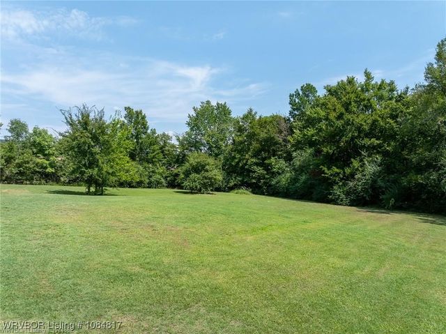 511 Mayfield Drive, Roland, OK 74954