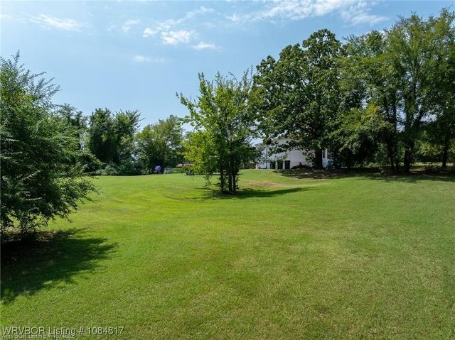 511 Mayfield Drive, Roland, OK 74954