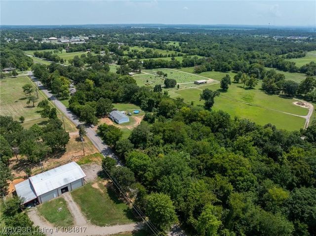 511 Mayfield Drive, Roland, OK 74954