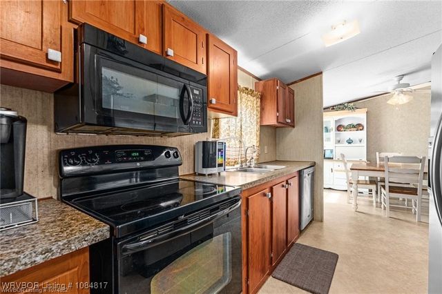 511 Mayfield Drive, Roland, OK 74954