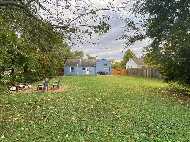 2620 Woodend Avenue, Kansas City, KS 66106