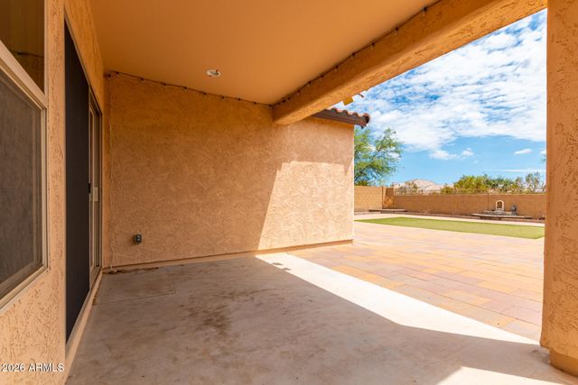 1019 W Spur Drive, Phoenix, AZ 85085