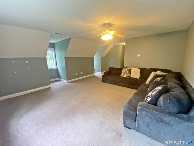 279 South Georges Hill Road, Southbury, CT 06488