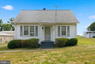 147 FAMILY DR, Stephens City, VA 22655