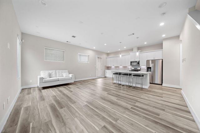 7510 Sandle Street, Houston, TX 77088