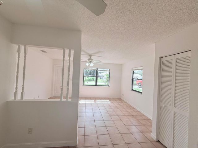 2315 86th Drive, Vero Beach, FL 32966