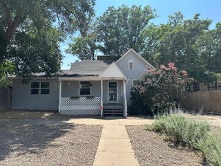 411 E Routt Ave, Pueblo, CO 81004