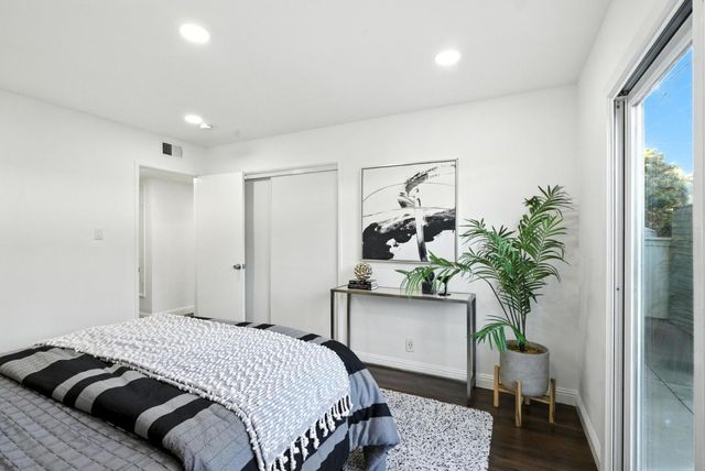 3015 Los Prados Street 114, San Mateo, CA 94403