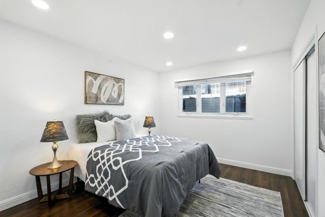 3015 Los Prados Street 114, San Mateo, CA 94403