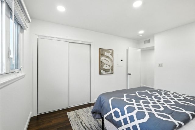 3015 Los Prados Street 114, San Mateo, CA 94403