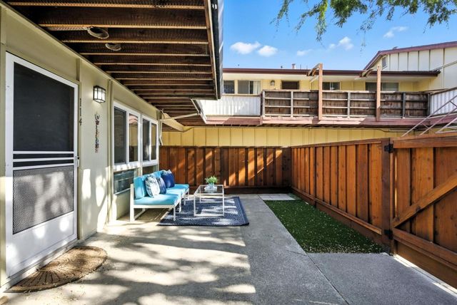 3015 Los Prados Street 114, San Mateo, CA 94403