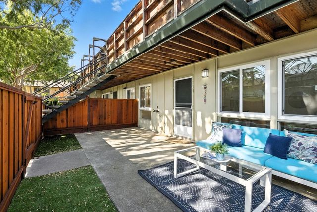 3015 Los Prados Street 114, San Mateo, CA 94403