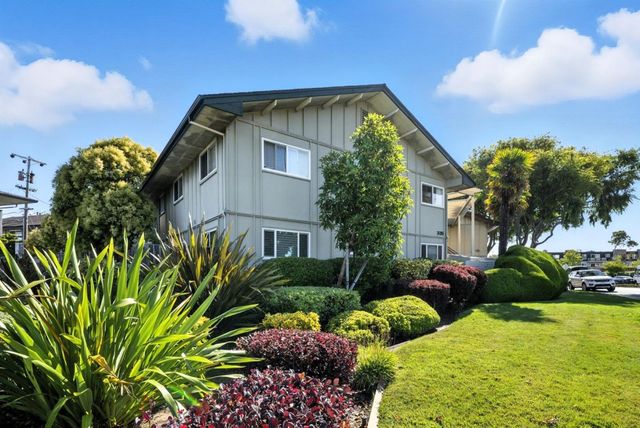 3015 Los Prados Street 114, San Mateo, CA 94403