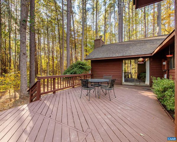 1190 TRILLIUM RD, Earlysville, VA 22936