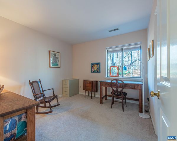 1190 TRILLIUM RD, Earlysville, VA 22936