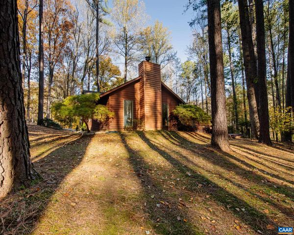 1190 TRILLIUM RD, Earlysville, VA 22936