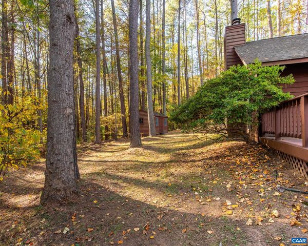 1190 TRILLIUM RD, Earlysville, VA 22936