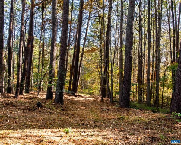 1190 TRILLIUM RD, Earlysville, VA 22936