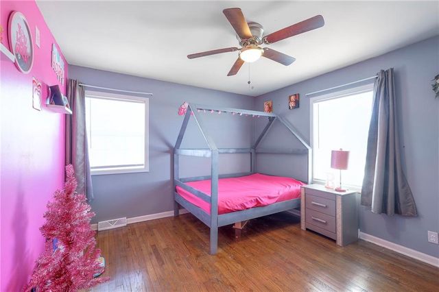 304 E South Street, Harrisonville, MO 64701