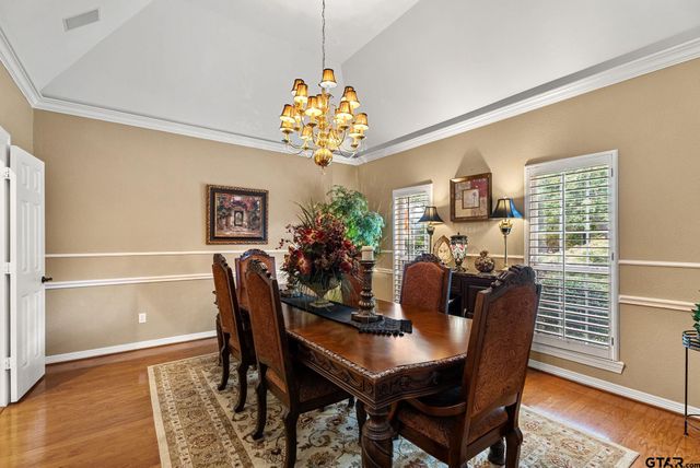 3621 Rock Creek Dr, Tyler, TX 75707