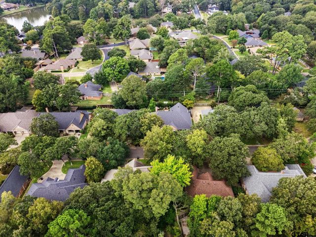 3621 Rock Creek Dr, Tyler, TX 75707