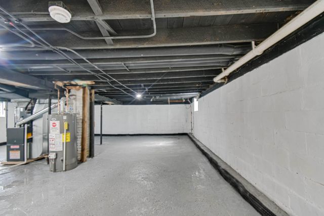 1011 Marquette Road, Lake Station, IN 46405