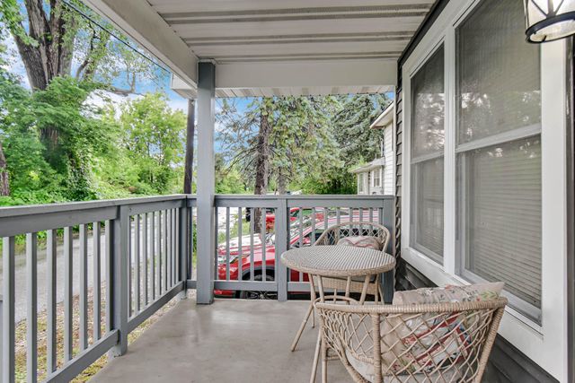 1011 Marquette Road, Lake Station, IN 46405