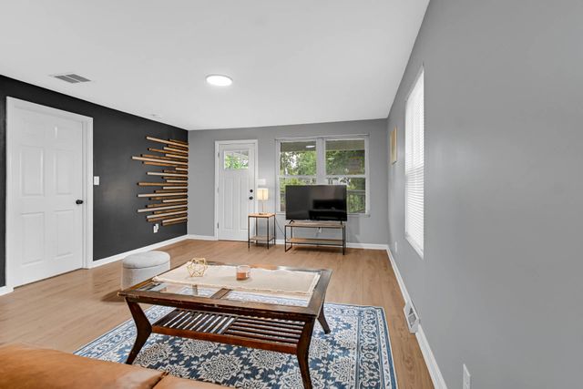 1011 Marquette Road, Lake Station, IN 46405