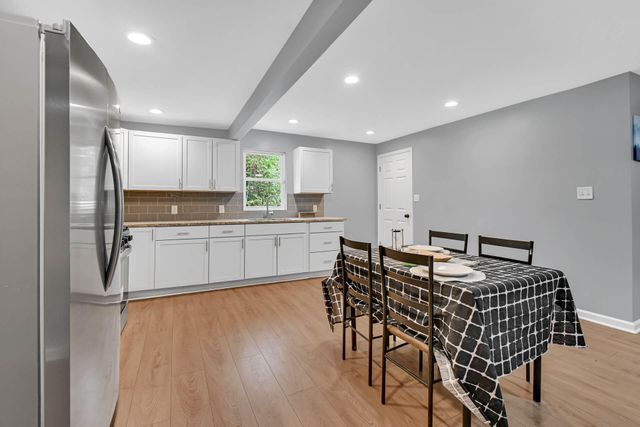 1011 Marquette Road, Lake Station, IN 46405