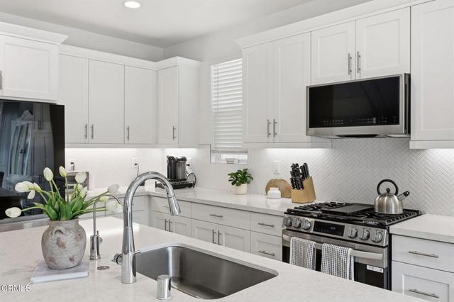 392 Fraser Point, Camarillo, CA 93012