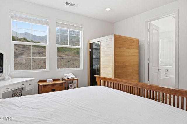 392 Fraser Point, Camarillo, CA 93012