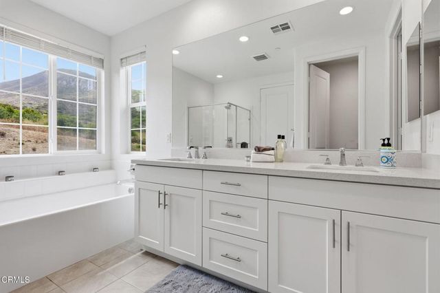392 Fraser Point, Camarillo, CA 93012