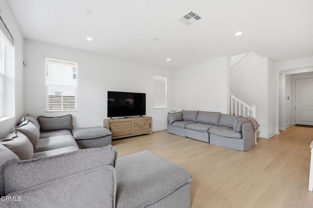 392 Fraser Point, Camarillo, CA 93012