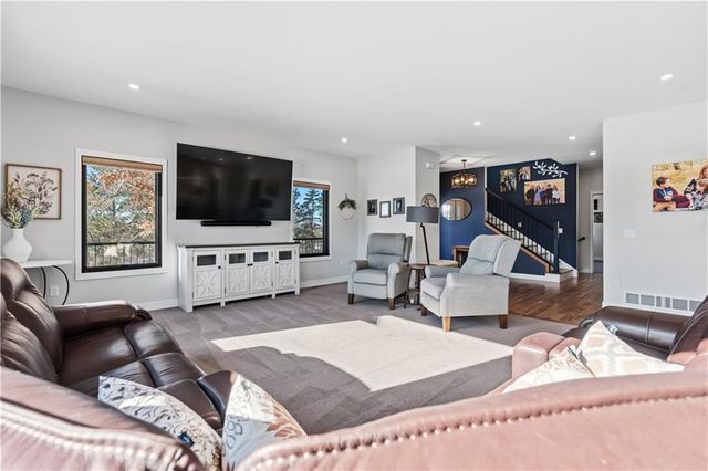 301 E Poplar Avenue, Cameron, WI 54822