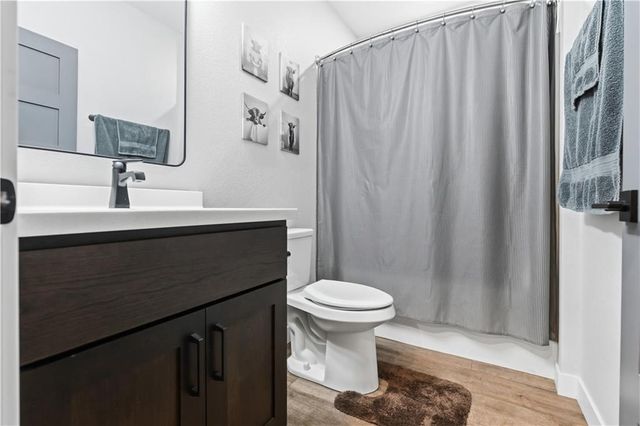 301 E Poplar Avenue, Cameron, WI 54822