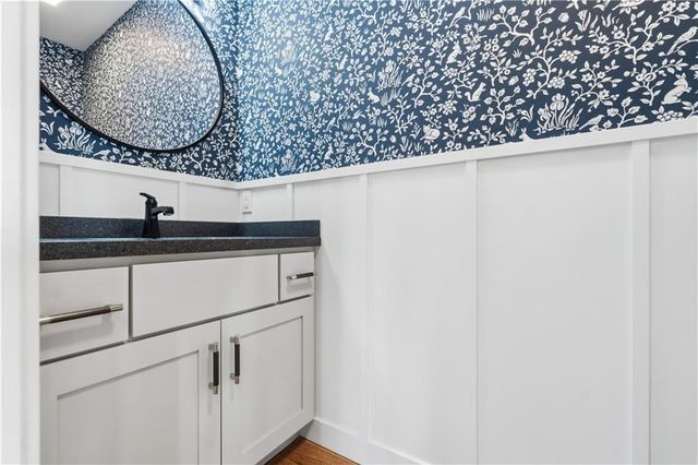 301 E Poplar Avenue, Cameron, WI 54822