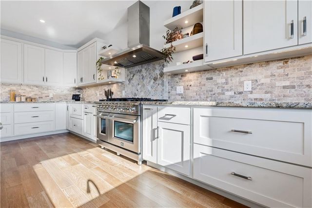 301 E Poplar Avenue, Cameron, WI 54822