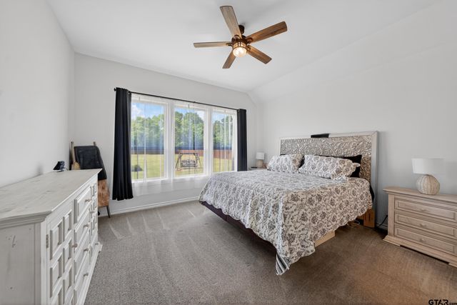 7836 Freestone Dr, Bullard, TX 75757